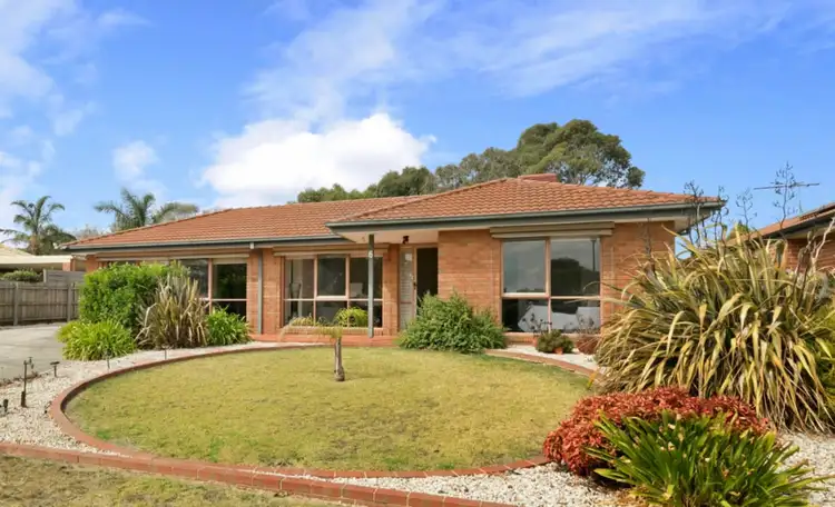 6 Fiona Court, Mount Martha VIC 3934