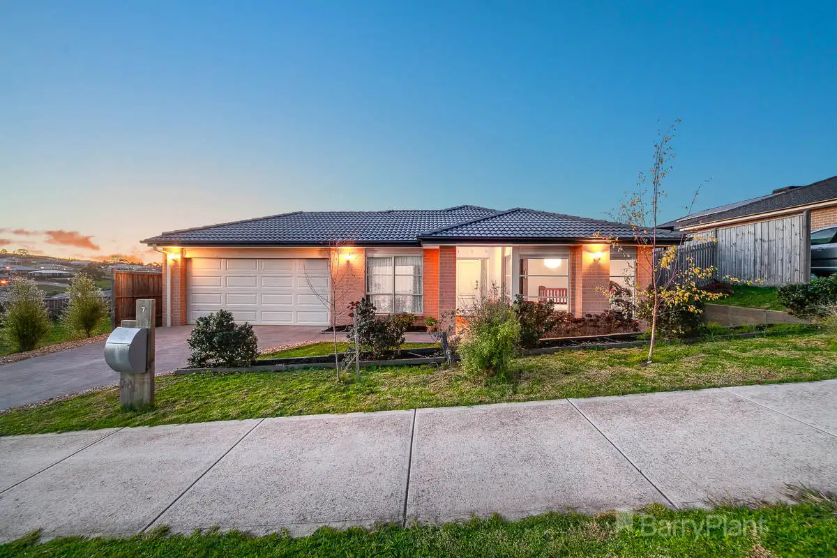 Main view of Homely house listing, 7 Bunyip Drive, Drouin VIC 3818