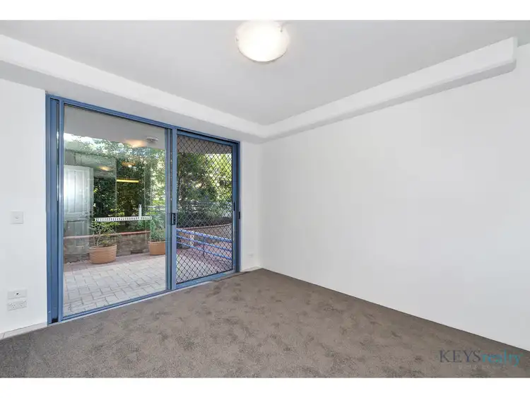 Fifth view of Homely apartment listing, 3/32 Cronin Avenue, Main Beach QLD 4217