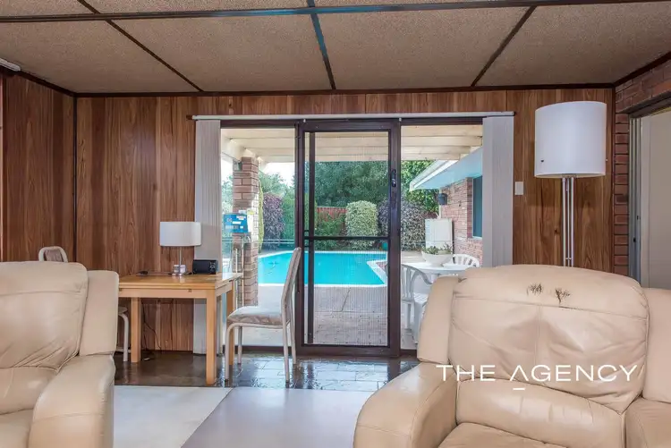 Sixth view of Homely house listing, 2 Lorne Road, Duncraig WA 6023