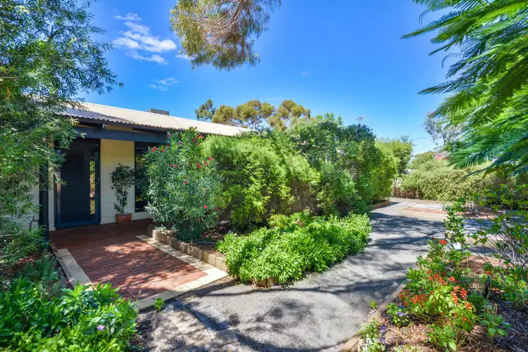 11 Sewll Drive, South Kalgoorlie WA 6430