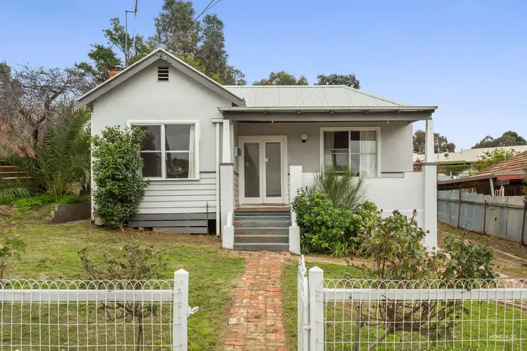 167 St Aidans Road, Kennington VIC 3550