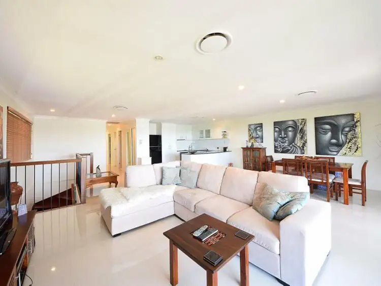 Second view of Homely townhouse listing, 31/2 Ridgeline Way, Highland Park QLD 4211