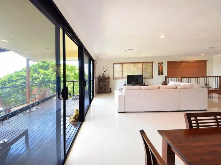 Fifth view of Homely townhouse listing, 31/2 Ridgeline Way, Highland Park QLD 4211