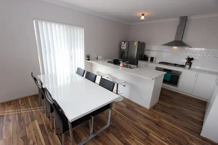 Fifth view of Homely house listing, 8 Jennerae Bend, Halls Head WA 6210