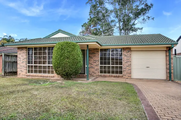 8 Panicum Place, Glenmore Park NSW 2745