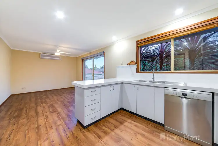 Fifth view of Homely house listing, 4 Union Avenue, Pakenham VIC 3810