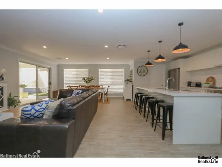 Sixth view of Homely house listing, 2a O'Farrell Place, Kelso NSW 2795