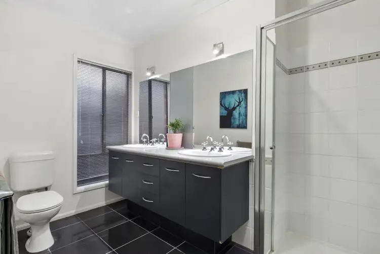 Sixth view of Homely house listing, 28 Barry Court, Grovedale VIC 3216