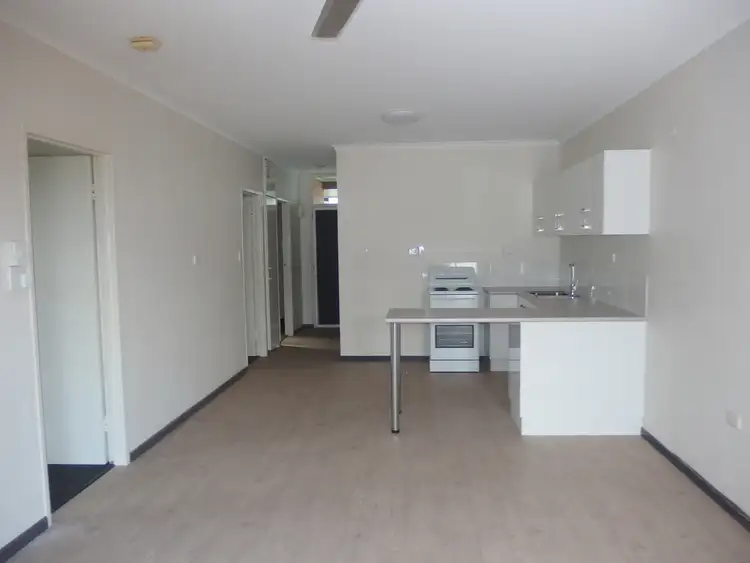 Fourth view of Homely unit listing, 4/21 Baxter Street, West End QLD 4810