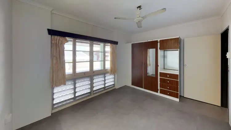 Fourth view of Homely block of units listing, 2/21 Baxter Street, West End QLD 4810
