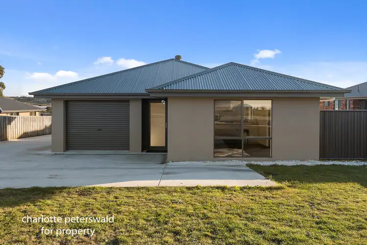 1/58 Mariah Crescent, Oakdowns TAS 7019