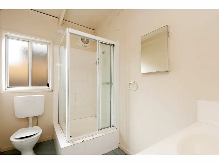 Seventh view of Homely unit listing, 1/123 Elgin Street, Sale VIC 3850