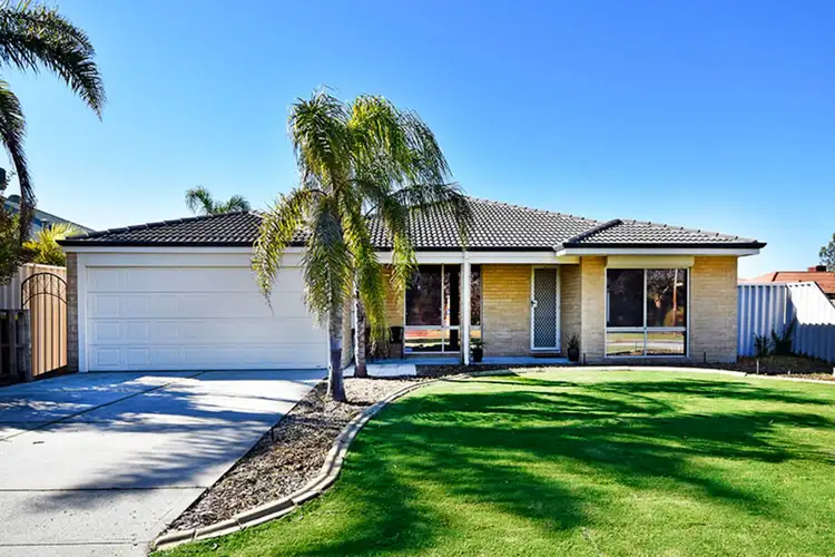 25 Simla Place, Caversham WA 6055
