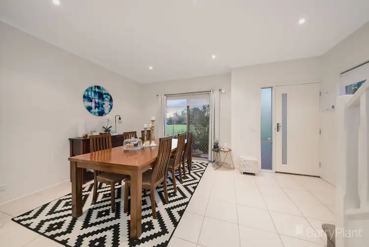 Second view of Homely house listing, 4/11 Howqua Place, Pakenham VIC 3810