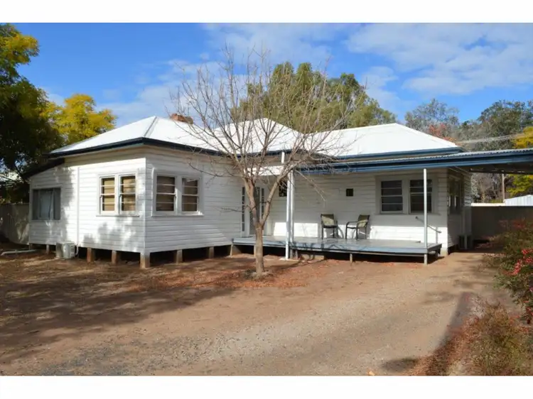 17 Reservoir Street, Gunnedah NSW 2380
