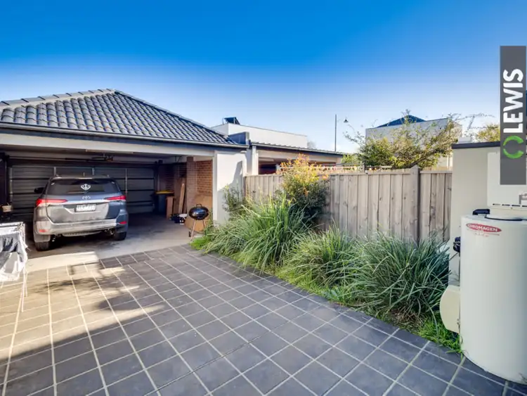 Sixth view of Homely townhouse listing, 9 Angeline Way, Craigieburn VIC 3064