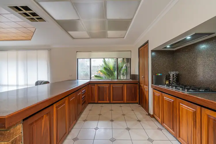 22 Ophelia Grove, Mount Nasura WA 6112