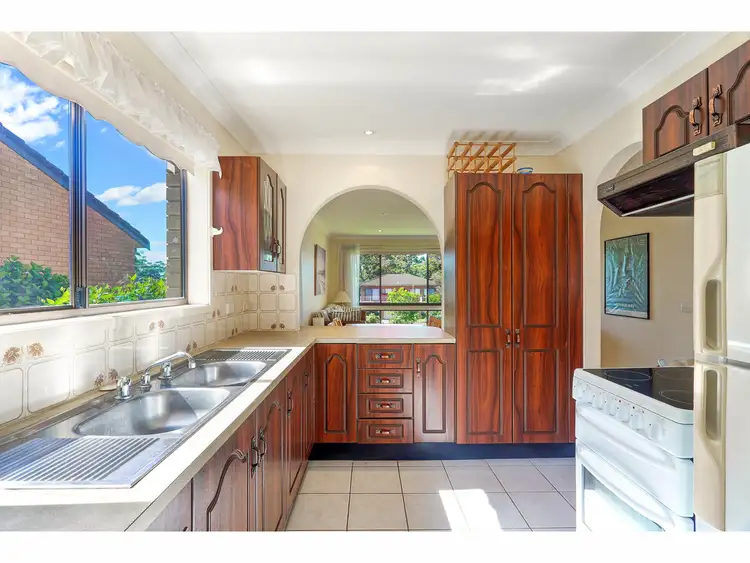 Third view of Homely villa listing, 2/215 Elizabeth Drive, Vincentia NSW 2540