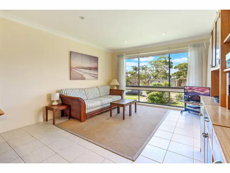 Fourth view of Homely villa listing, 2/215 Elizabeth Drive, Vincentia NSW 2540