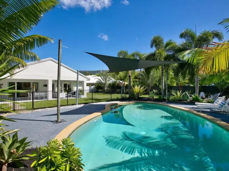 8 Avoca Close, Kewarra Beach QLD 4879
