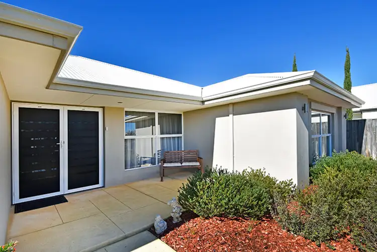 Sixth view of Homely house listing, 10 Hodnet Bend, The Vines WA 6069