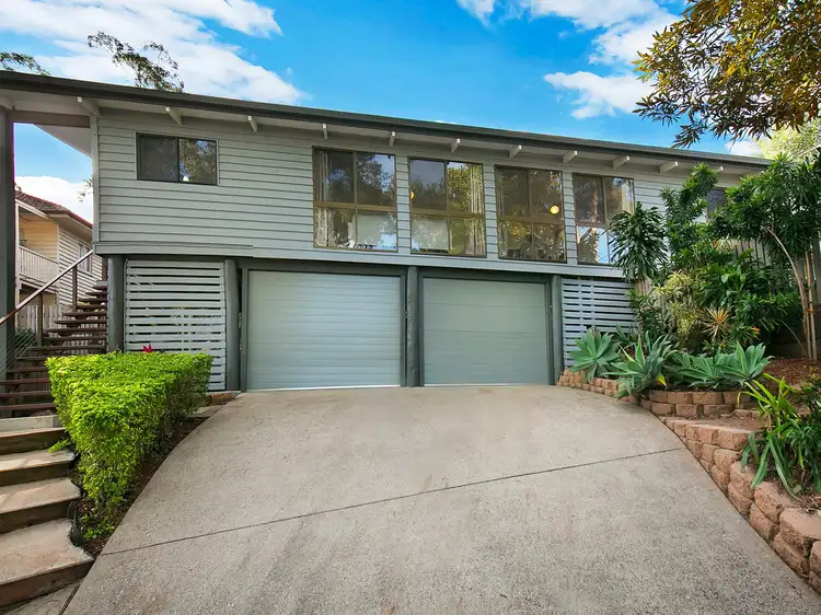 7 Chapman Street, Chapel Hill QLD 4069