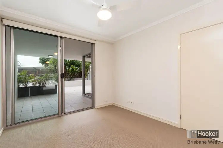 Sixth view of Homely unit listing, 6/95 Clarence Road, Indooroopilly QLD 4068