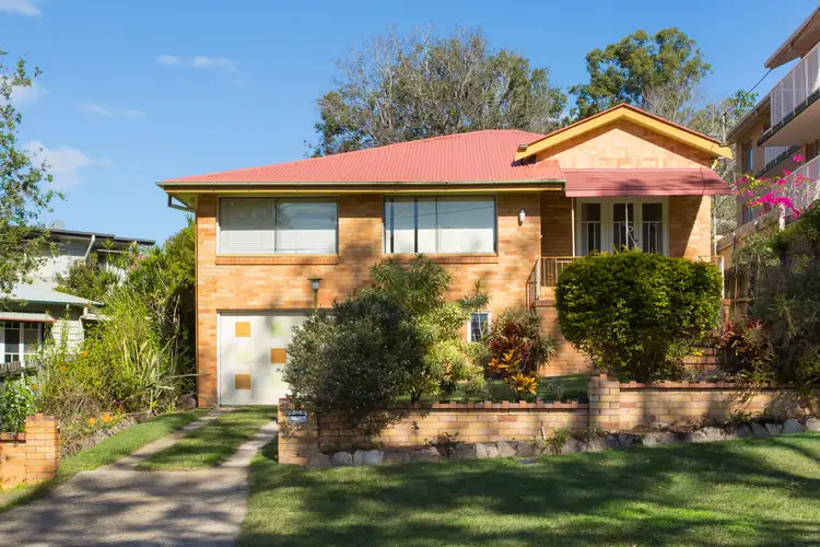 8 Union Street, Taringa QLD 4068