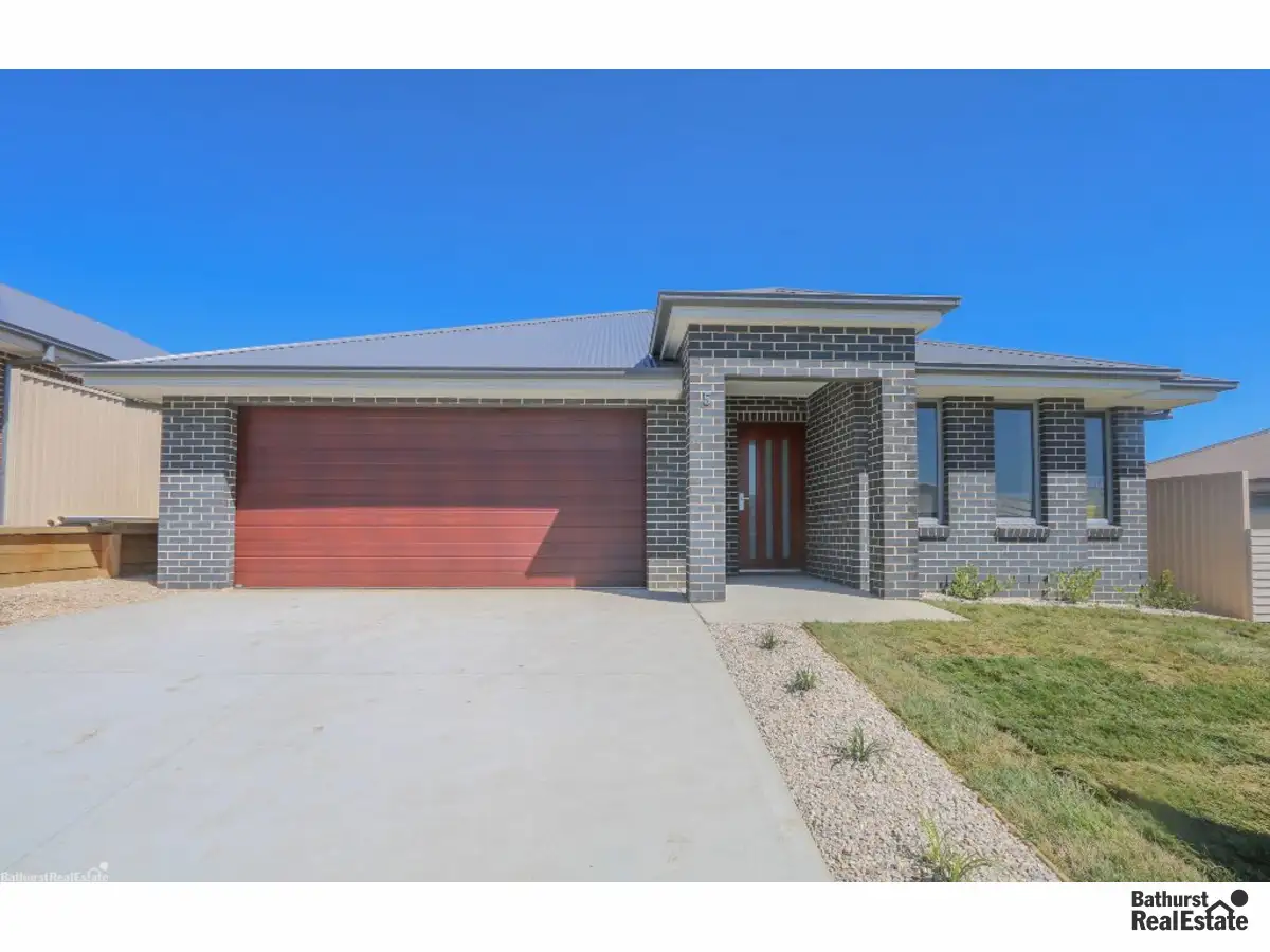 Main view of Homely house listing, 5 Basalt Way, Kelso NSW 2795