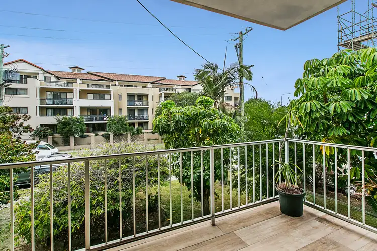 Fifth view of Homely apartment listing, 2/6 Parker Street, Labrador QLD 4215