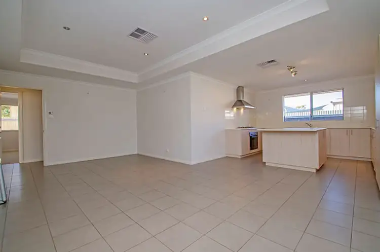Fifth view of Homely unit listing, 191B Bourke Street, West Lamington WA 6430