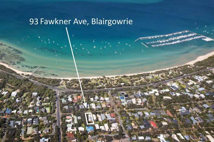 93 Fawkner Avenue, Blairgowrie VIC 3942