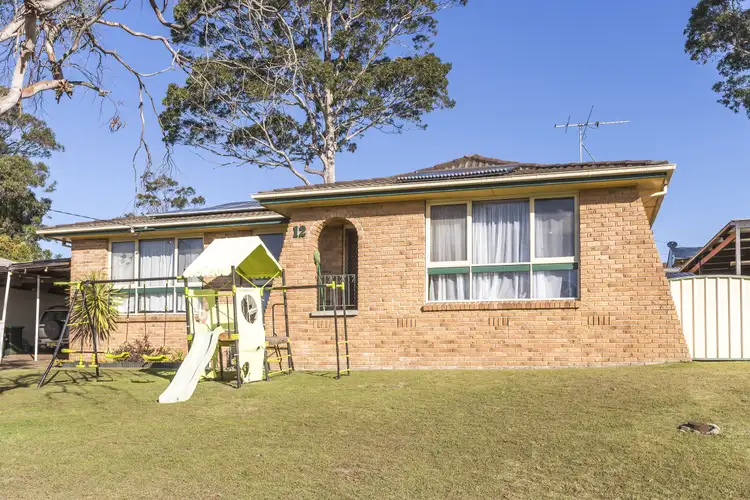 12 Sandycroft Street, Maryland NSW 2287