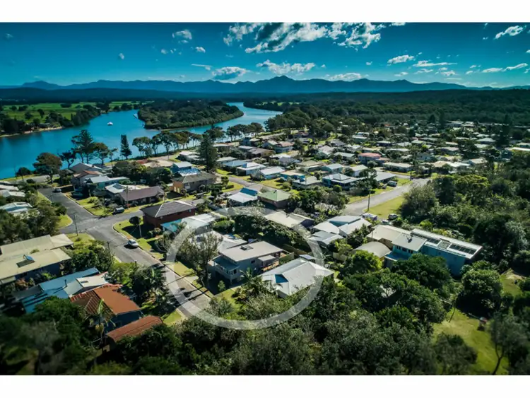 Second view of Homely house listing, 6 Winter Avenue, Mylestom NSW 2454