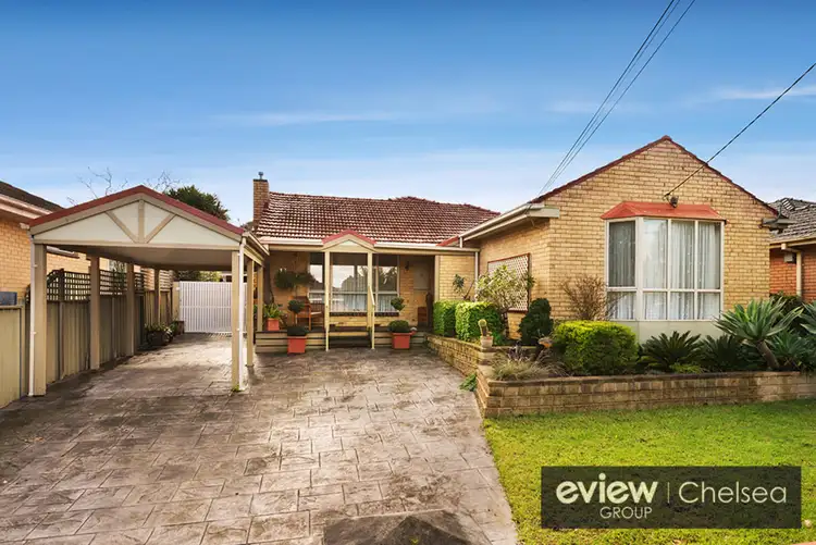 13 Glenthorne Drive, Keysborough VIC 3173