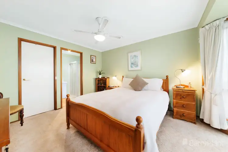 Fourth view of Homely house listing, 8 Angus Court, Pakenham VIC 3810