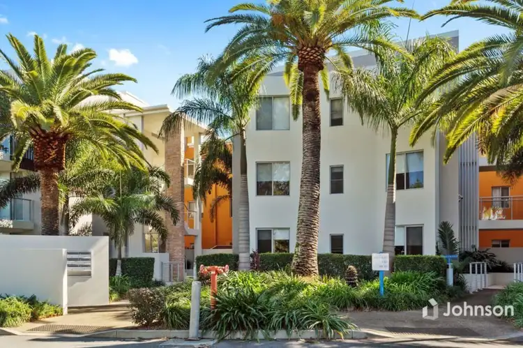 614/64 Sickle Avenue, Hope Island QLD 4212