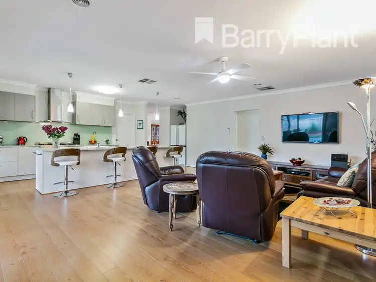 Third view of Homely house listing, 9 Crestwood Drive, Rosebud VIC 3939