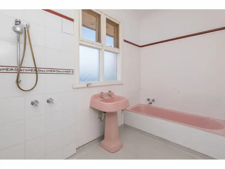 Fourth view of Homely house listing, 6 Johnson Street, Shepparton VIC 3630