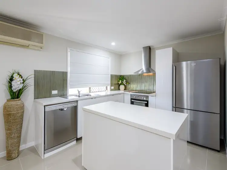 1/22 Stephenson Street, Labrador QLD 4215