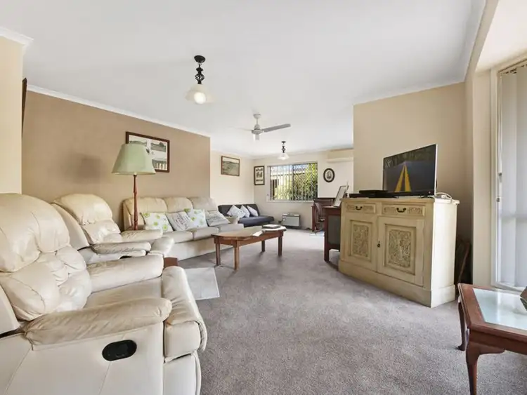 Fourth view of Homely house listing, 8 Selkirk Court, Highfields QLD 4352