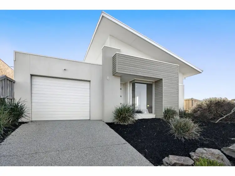8 White Street, Torquay VIC 3228