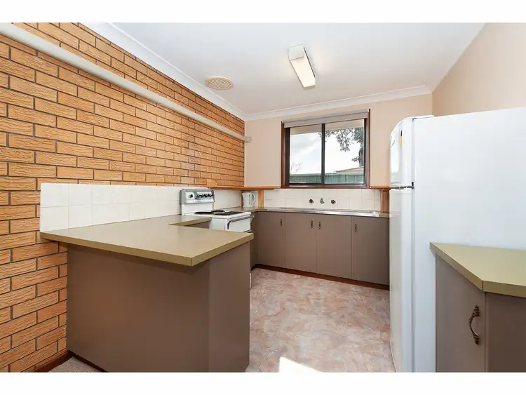 Third view of Homely unit listing, 4/604 Prune Street, Springdale Heights NSW 2641