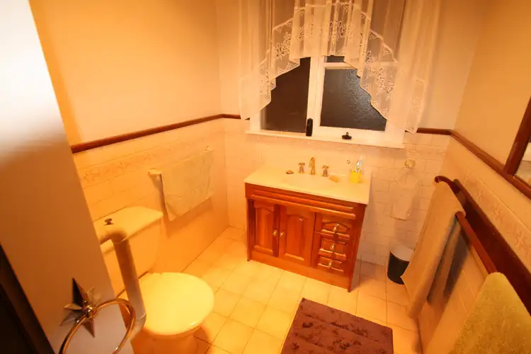 Sixth view of Homely house listing, 40 Pilleau Street, Coleraine VIC 3315