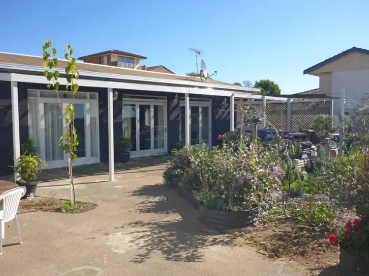 9 Smith Street, West Beach WA 6450