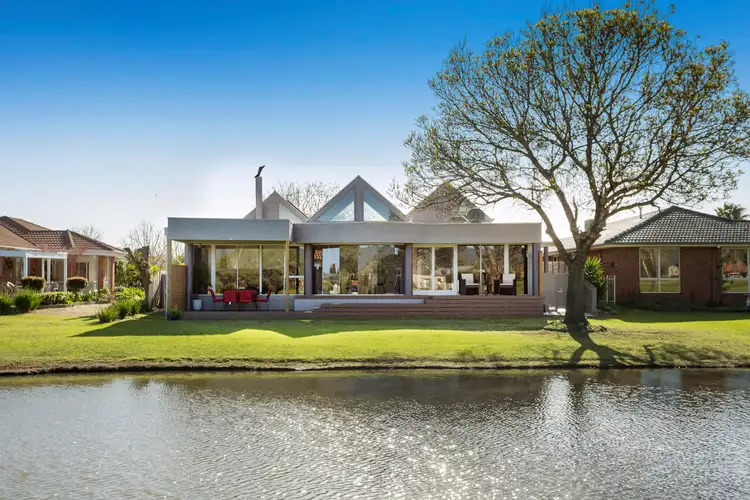 23 Lake View Drive, Safety Beach VIC 3936