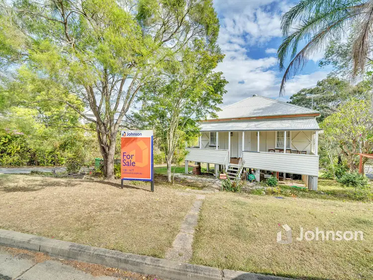 8 Rowland Terrace, Sadliers Crossing QLD 4305