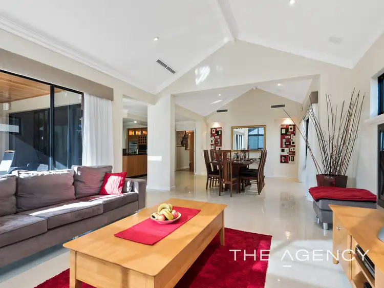 Second view of Homely house listing, 7 Candella Square, Stirling WA 6021