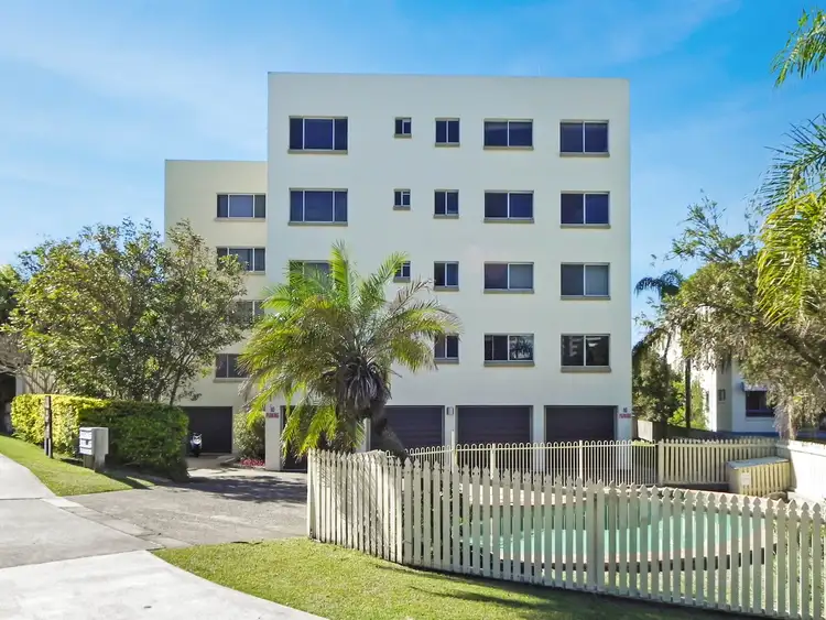 Second view of Homely unit listing, 2/7 Mahia Terrace, Kings Beach QLD 4551